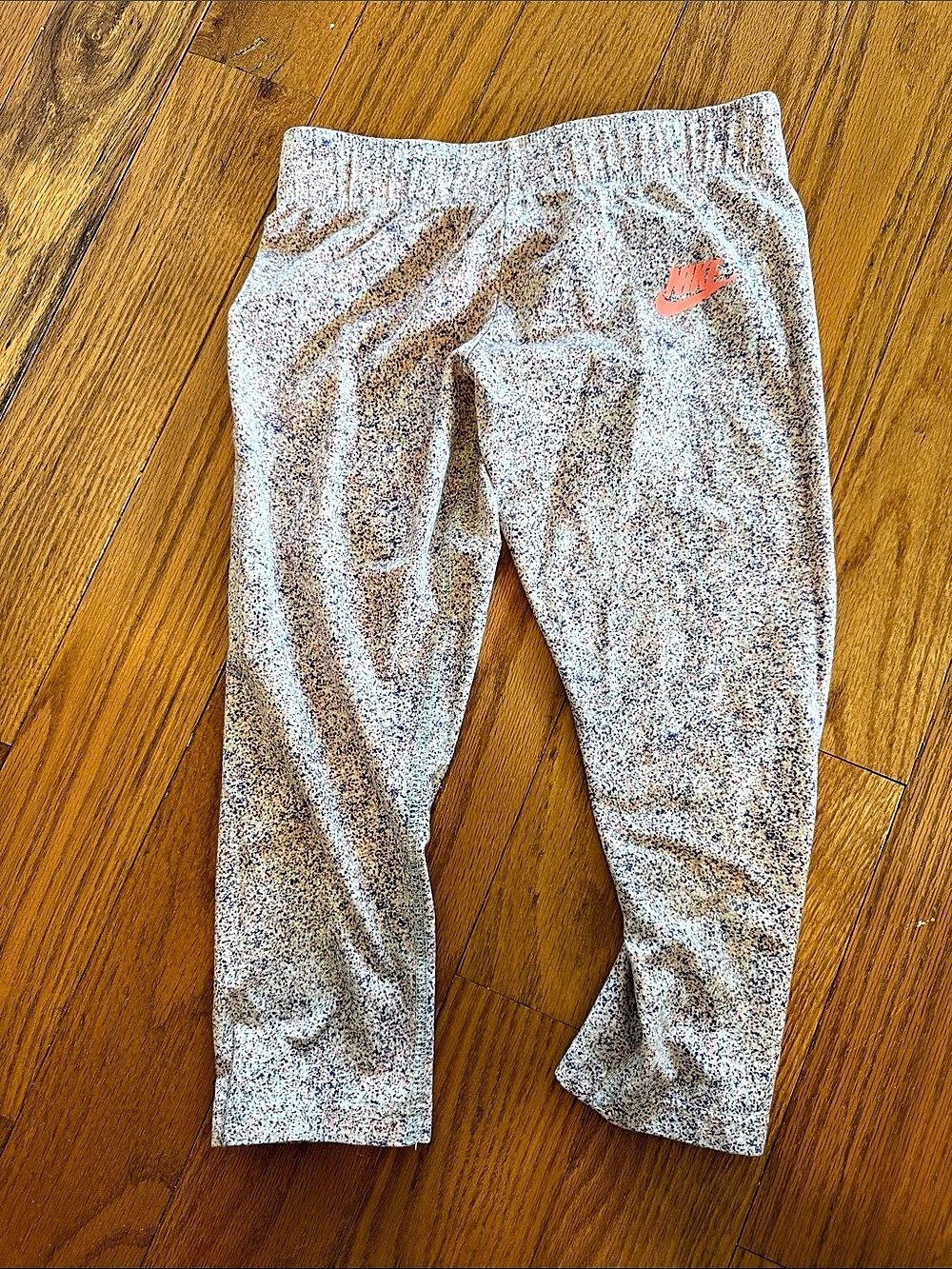 Nike athletic leggings in Gray & Pink Like New